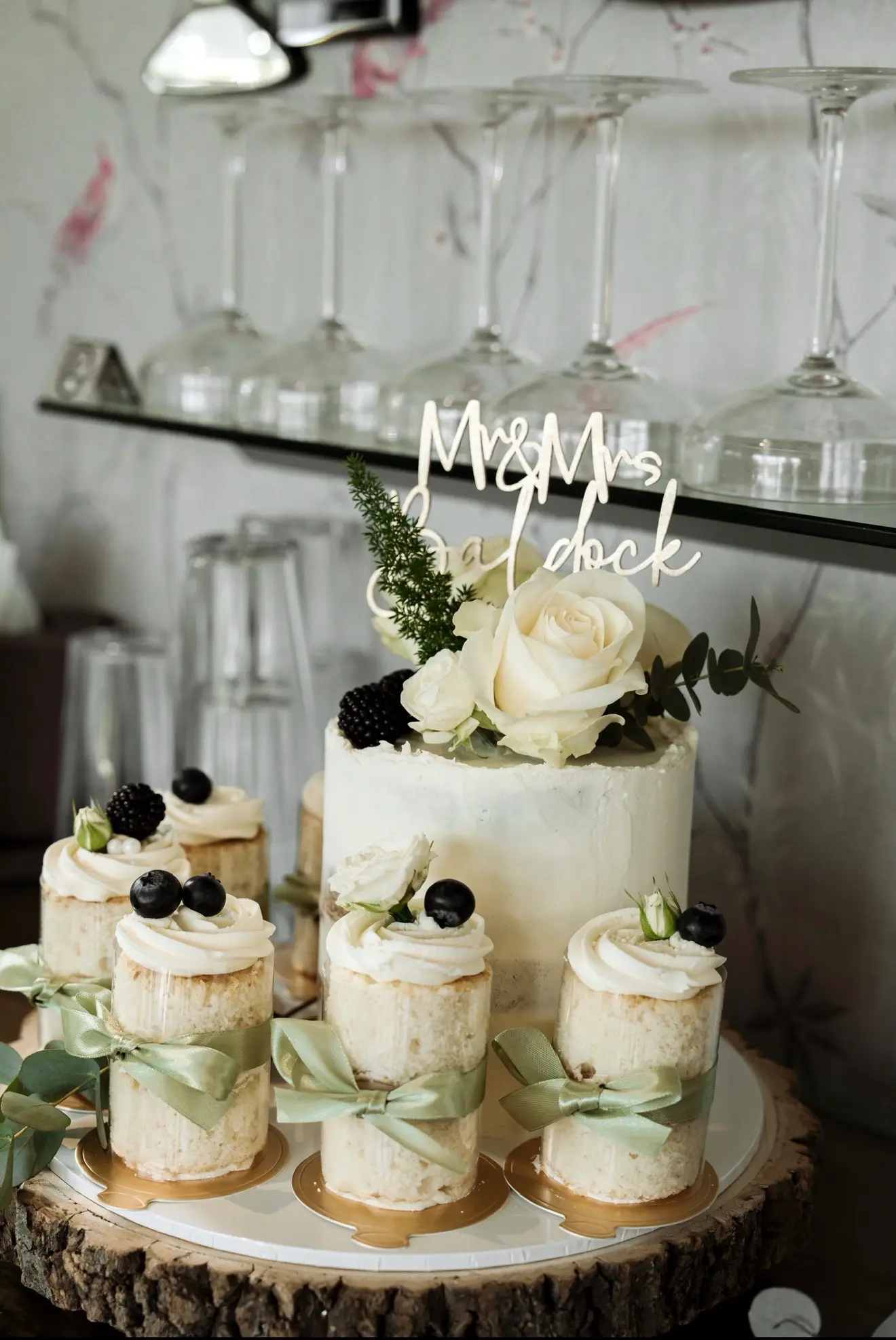 Kelly and Ryan's wedding cake by Lulu Primrose at Tree Top Escape